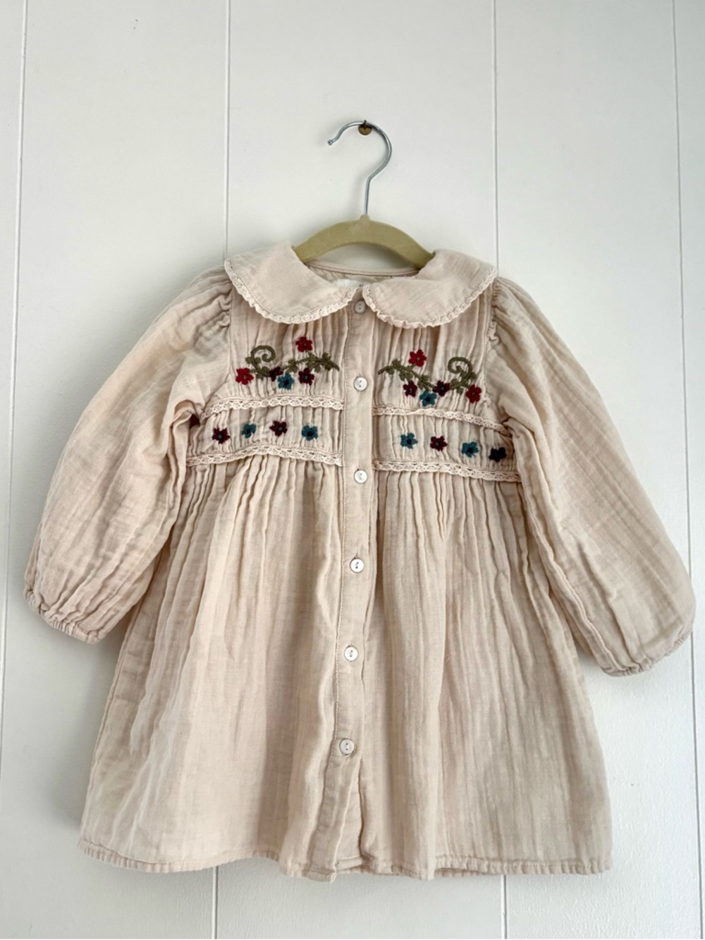 Zara Cream Embroidered Button-Front Dress Size 3 Cotton